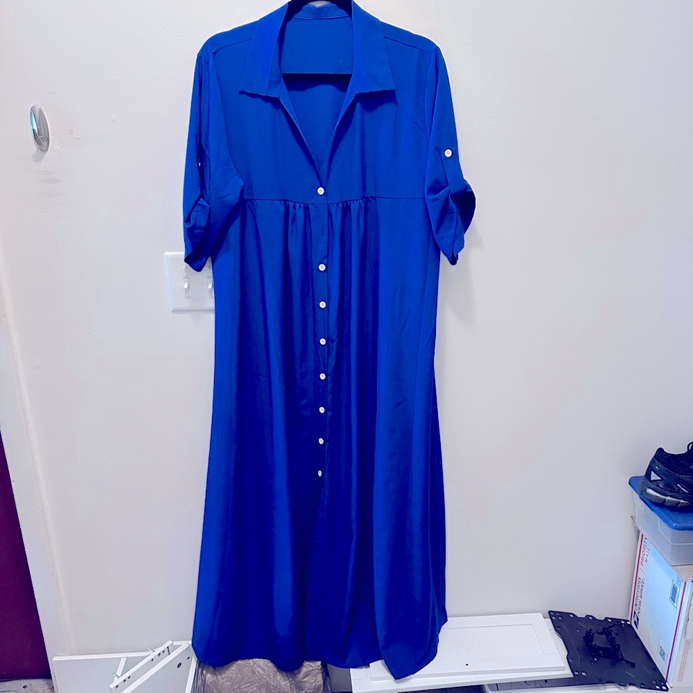 Elegant Blue Midi Dress